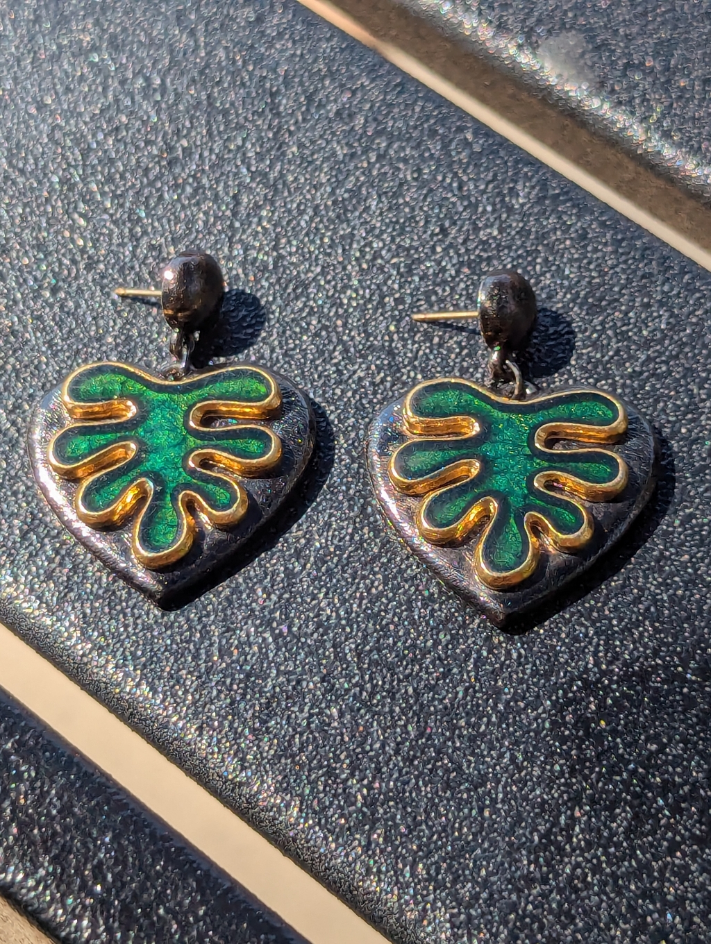 Yves Saint Laurent Ysl 1988 Heart Gilt Black Green Enamel Leaf Drop Earrings Le